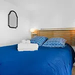 Joli 43m2 , Vue , Piscine , Parking
