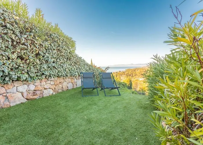 Appartement Joli 43m2 , Vue , Piscine , Parking Saint-Raphaël